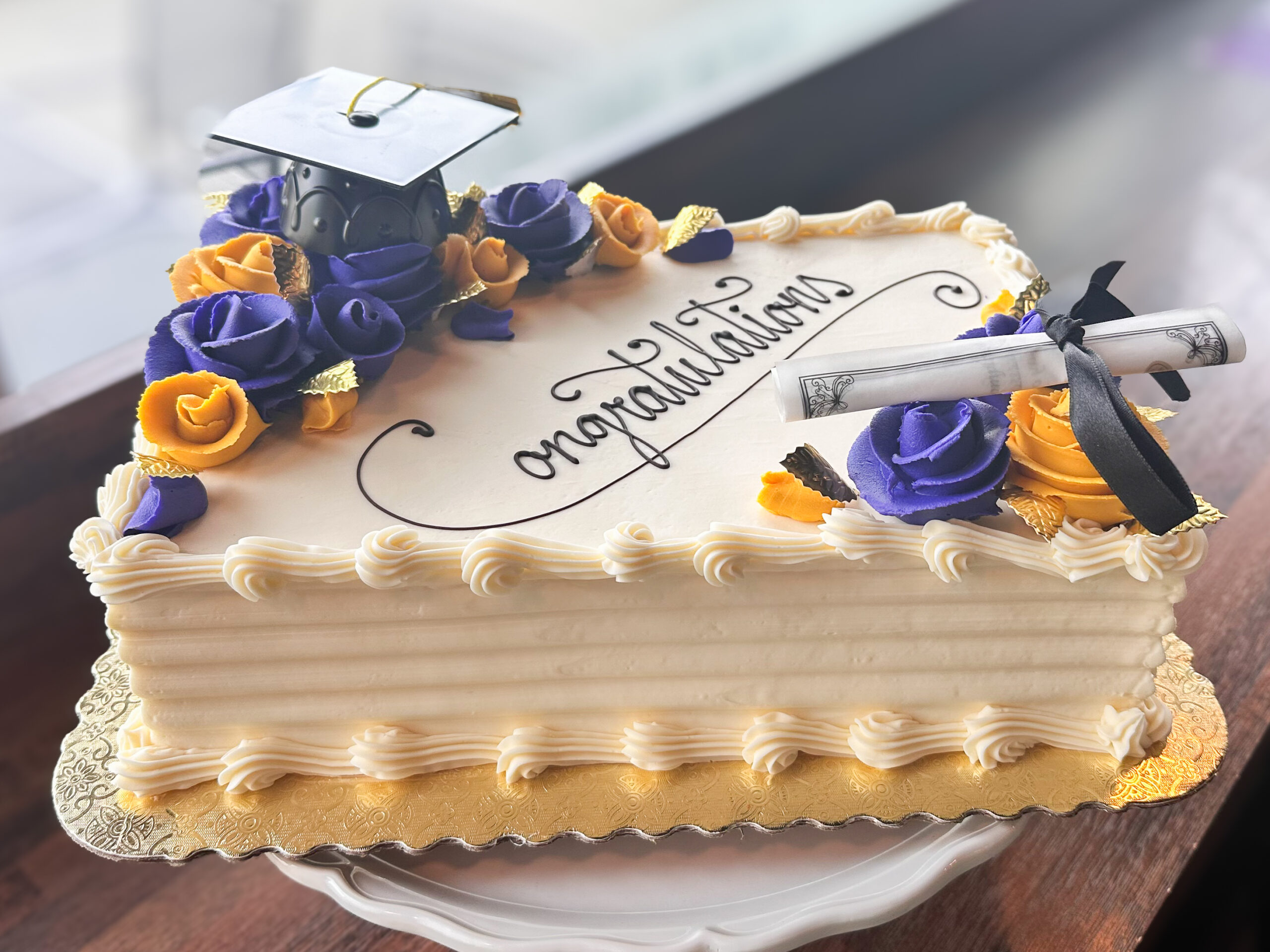 uw grad cake